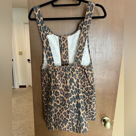 Leopard Animal Print Romper - Picture 3 of 4